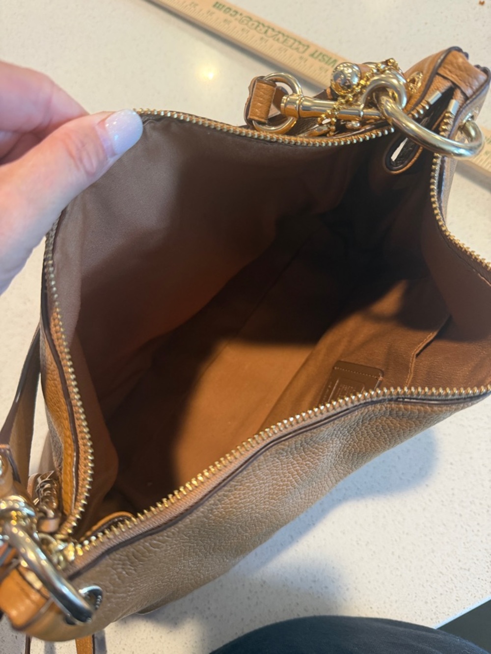 Carmel colored soft leather Coach purse with key chain - Picture 7 of 12